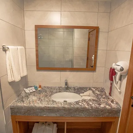 Kutlucan Oldtown 3*