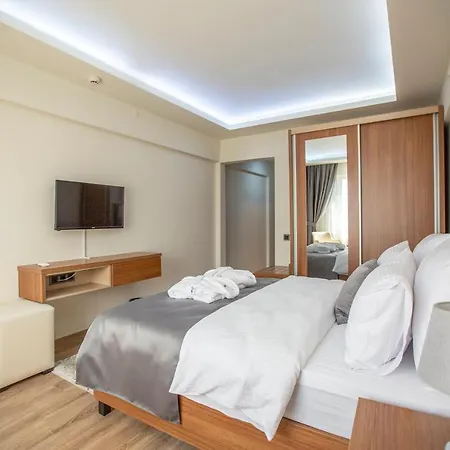 Kutlucan Oldtown 3*