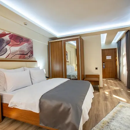 酒店 Kutlucan Oldtown 伯萨