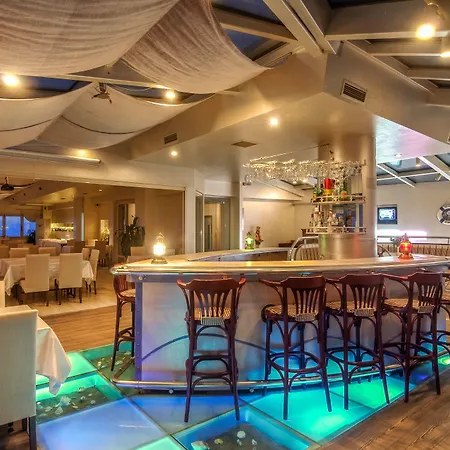 Kutlucan Oldtown Hotel 3*