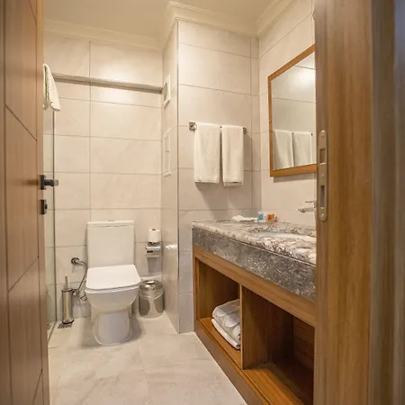Kutlucan Oldtown מלון 3*