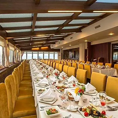 Kutlucan Oldtown Hotel